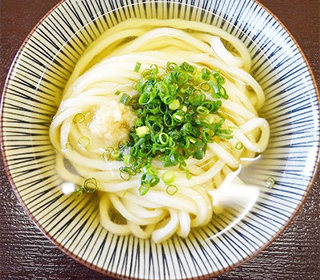 かけうどん　380円